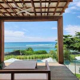 Beachfront Apartment Ocean Point, hotel di Pointe aux Piments