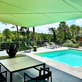 MAISON CHAPRON Villa de standing avec piscine, calme et golf à Biscarrosse