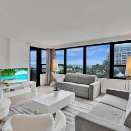 Spacious Ocean View Resort Beach Condo 601