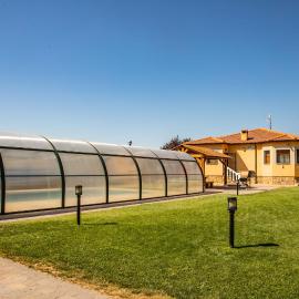 La Serradilla โรงแรมในLabajos