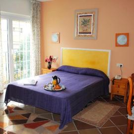 Hotel María Cristina, hotel u gradu Kala del Moral