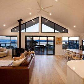 Bruny Island Sunset Retreat, hotell sihtkohas Alonnah