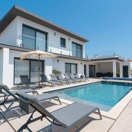 Diamond Villa, luxury house with private pool, hotel in Lourinhã