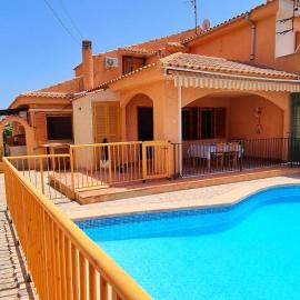 Casa con Piscina Privada - By Aloha Palma