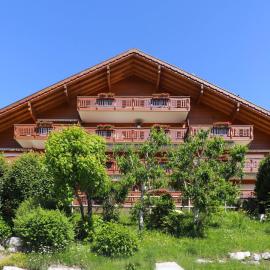 Apartment Cascades d'Eden 2 by Interhome, Hotel in Crans-Montana