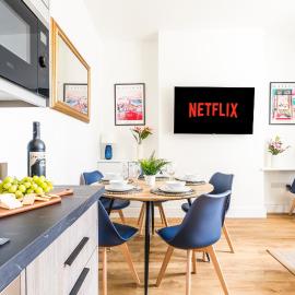 Cozy 2 Bedroom Apartment in Sutton