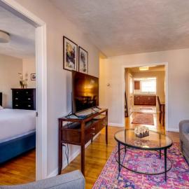 Spacious Apt In North End