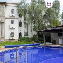 Prime Location with Luxury Amenities in San Miguel