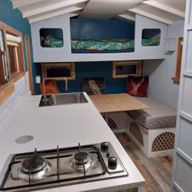 Tiny home OR Chalet - with toilet & shower room in separate outbuilding, viešbutis Notingame