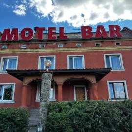 Motel Ararat, hotel din Rava-Rusʼka