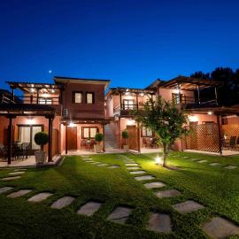 Melograno Apartments and Studios, hotel em Kala Nera