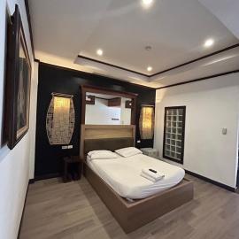 Topinn Hotel, hotel u gradu Ban Lat Krachaeng