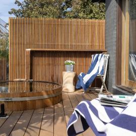 Braeside Hot Tub Retreat - 400m to Bridgewater Bay