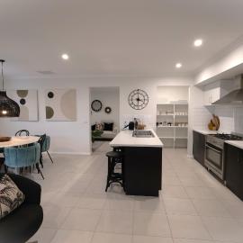 Oasis on Silverwoods Black Bull Golf Course and Lake Mulwaka, hotel in Yarrawonga