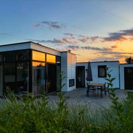 Breskens Chalet Strandleben Breskens mit Zaun Hausnr B75