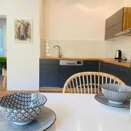 Bergluft TOP 1 Modern Apartment with 2 bedrooms 1 hour from Vienna Parking & 24 hour Self Check-in