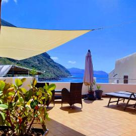 Albergo Seaside, hotel em Leni
