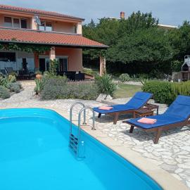 Villa Mery, hotel in Šmrika