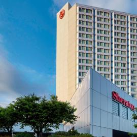 Sheraton Vancouver Guildford Hotel, hotel a Surrey