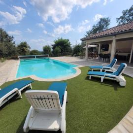 Gîte Les B, Hotel in Loubressac