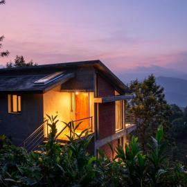 LohonoStays Villa Amani 8A