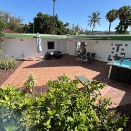 FANTASTICA vivienda en San Agustin con piscina