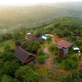SandalMist Resort and Spa – hotel w mieście Kasaragod