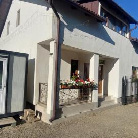 Lopofa, hotel em Lunca de Sus