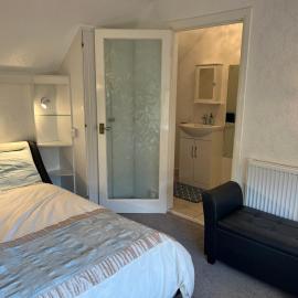 Hillcrest Bungalow, hotel in Nottingham