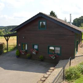 Les Mélèzes à Stavelot, Confort, tranquillité et vue splendide sur la vallée