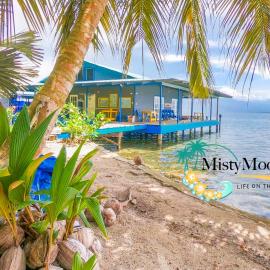 MISTY MOONLIGHT VILLAS, hotel in Loma Partida