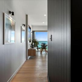 SPECTACULAR THREE BAYS