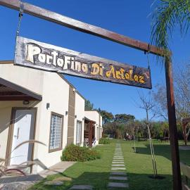 PORTOFINO DI ARTALAZ, מלון בקולון