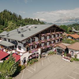 Der Alpenhof Maria Alm, hotell i Maria Alm am Steinernen Meer
