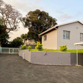 Montrose Holiday Home