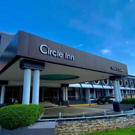 Circle Inn Hotel and Suites Bacolod, hotel u gradu Bakolod