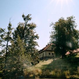 Kousek ráje, Hotel in Třinec