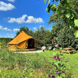 Bell Tent in een Voedselbos, хотел в Nederweert-Eind