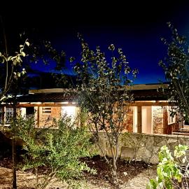 Jardin miraculeux, hotel in Himare
