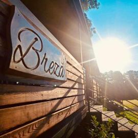 BREZA mobile house BIG BERRY, hotel din Metlika