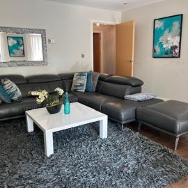 Three Bedroom Stylish London Apartment, hotel a Colindale