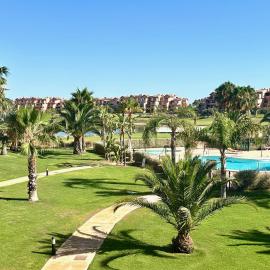 Sentido Suite - Mar Menor Golf Resort, hótel í Torre-Pacheco