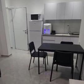 Apartment by the sea 63A, hotell sihtkohas Bat Yam