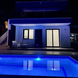 PLATINUM apartment with pool