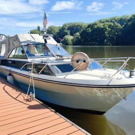 Wake Port Boat, ubytování na lodi