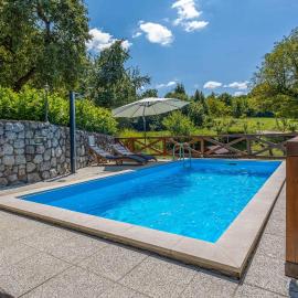 Beautiful Home In Lukovdol With Sauna, hotel in Lukovdol