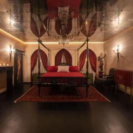 Four Seasons Luxurious Apartment