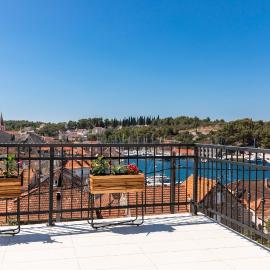 Apartman AdriAttic, hotel u Milni