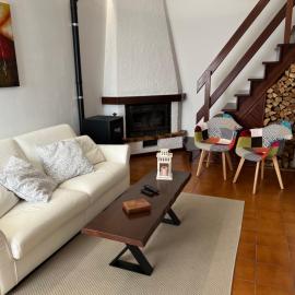 The view apartment, hotel en Nevegal