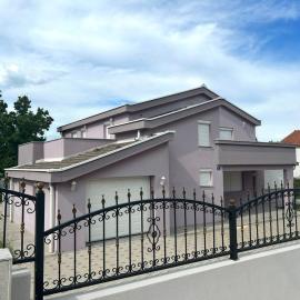 Beautiful Villa near Medjugorje, hotel in Međugorje